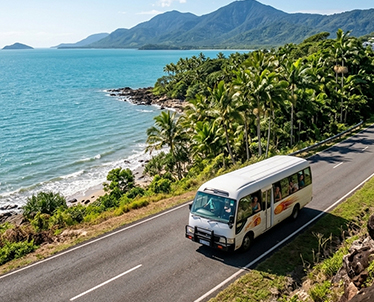 Bus from Cairns Airport to Port Douglas | Affordable Airport Shuttle Service